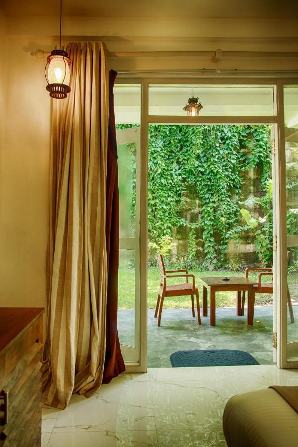 Deltora Villa - Free Drop Off To Galle Fort By Tuktuk エクステリア 写真