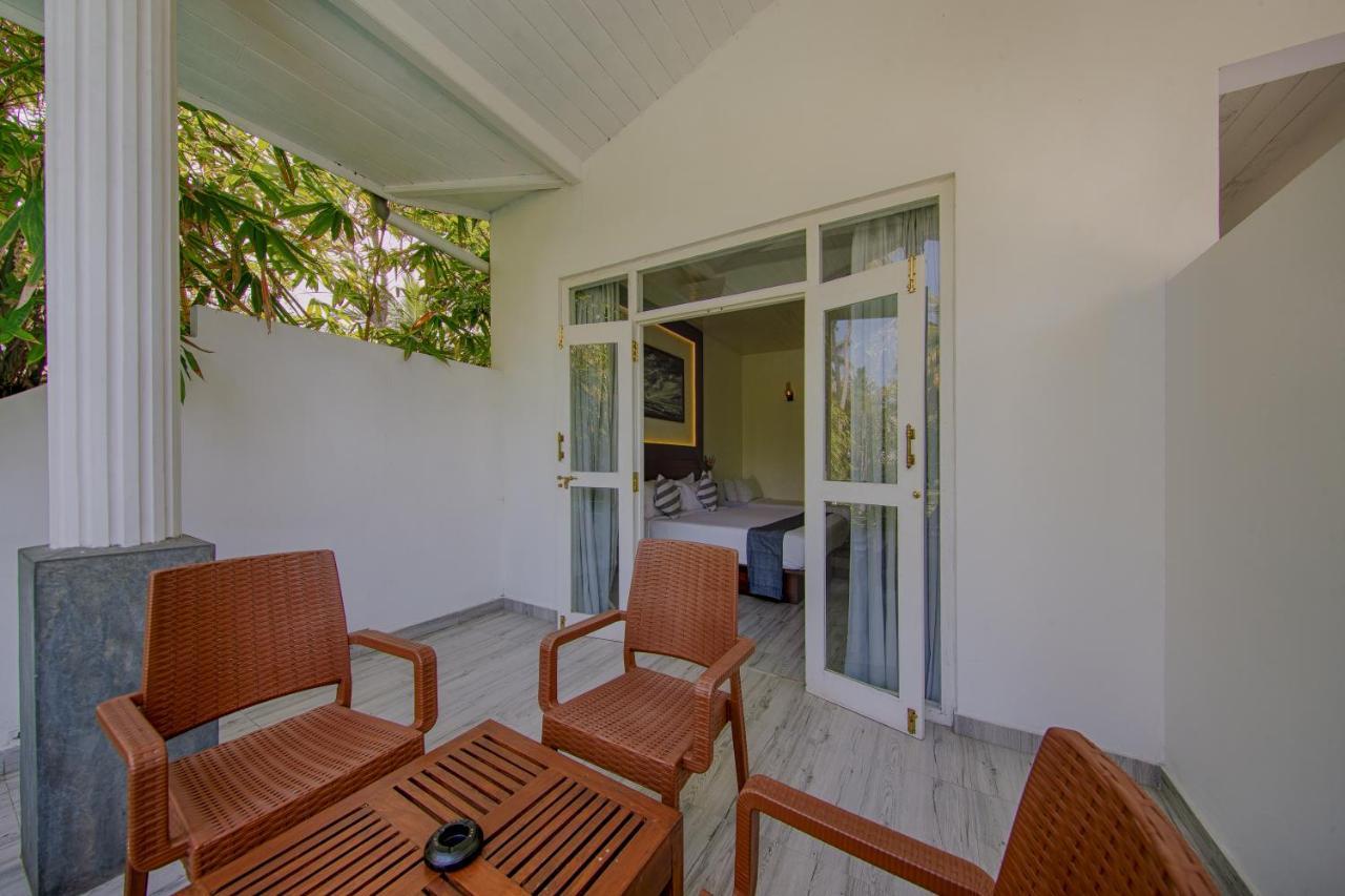 Deltora Villa - Free Drop Off To Galle Fort By Tuktuk エクステリア 写真